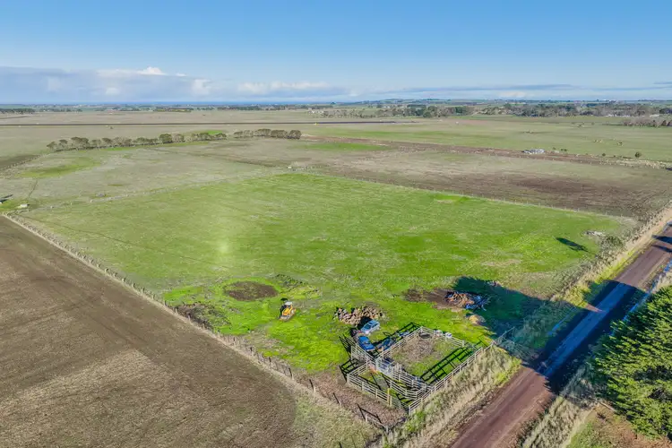 Fifth view of Homely rural property listing, 1 Parkinsons Lane, Mailors Flat VIC 3275