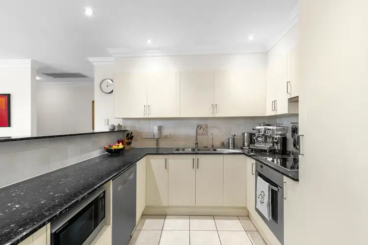 Third view of Homely unit listing, 4/14 Seddon Hill Road, Freshwater NSW 2096