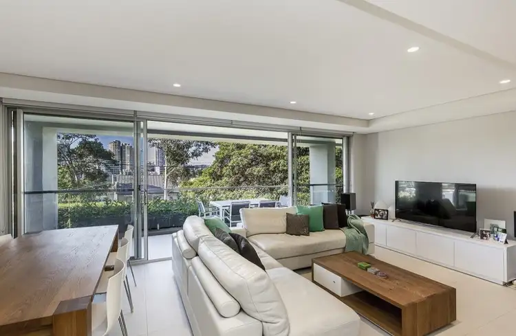 28 East Crescent Street, Mcmahons Point NSW 2060