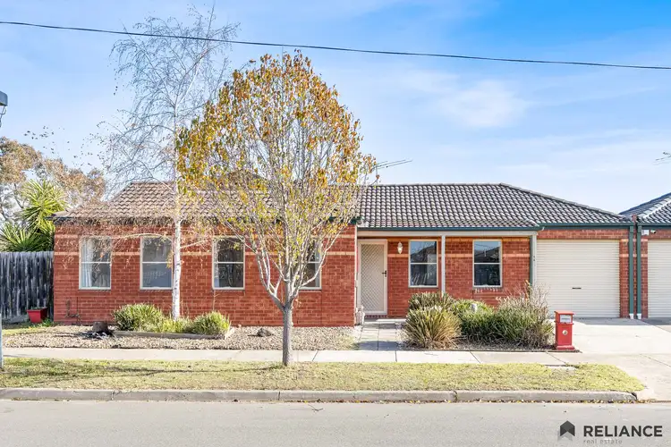1a Spring Valley Avenue, Craigieburn VIC 3064