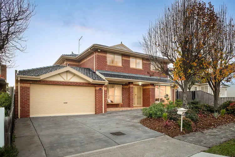 1/51 Deakin Street, Essendon VIC 3040