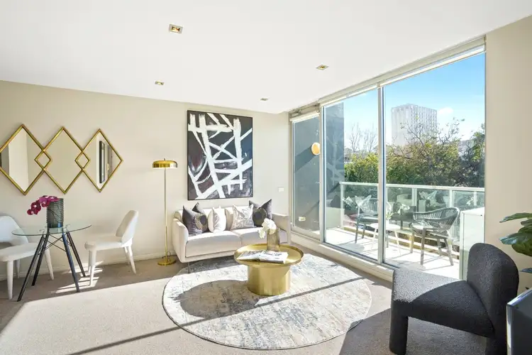304/88 Berry Street