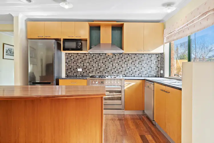 Sixth view of Homely house listing, 32 Wellington Drive, Hillside VIC 3037