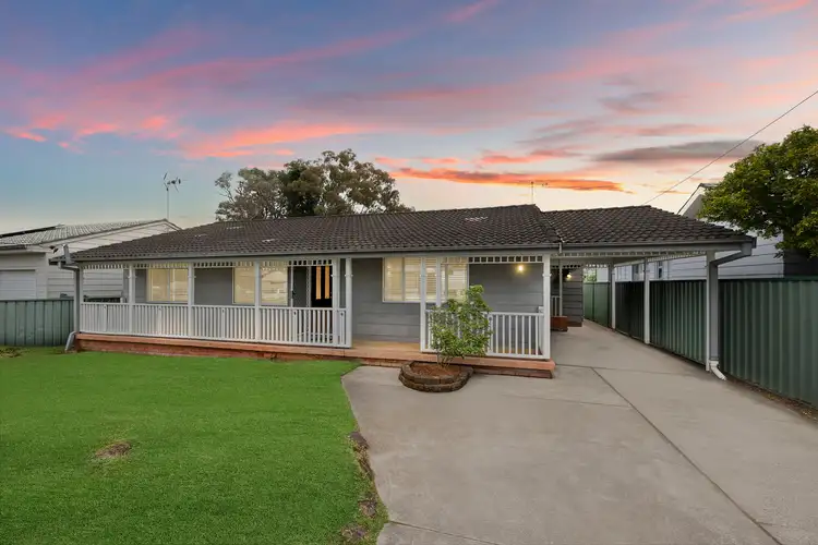 12 Rolfe Avenue, Kanwal NSW 2259