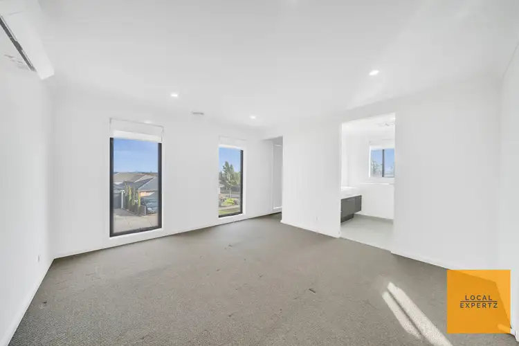 Fifth view of Homely house listing, 4 Jester Drive, Cobblebank VIC 3338