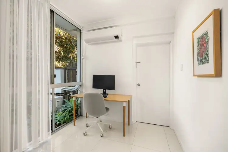 Sixth view of Homely unit listing, 2/257 Hawken Drive, St Lucia QLD 4067