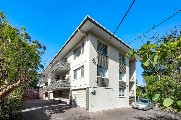 Main view of Homely unit listing, 4/16 Ernest Street, Greenslopes QLD 4120