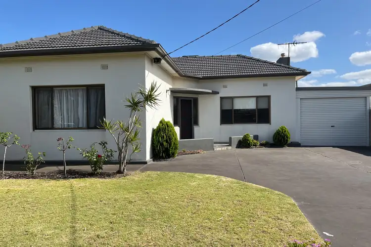 3 Fifth Avenue, Semaphore Park SA 5019
