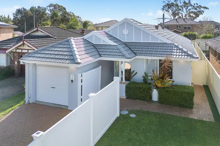 7 Lomond Court