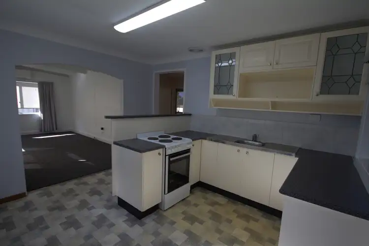 Fourth view of Homely house listing, 43 St James Avenue, Berkeley Vale NSW 2261