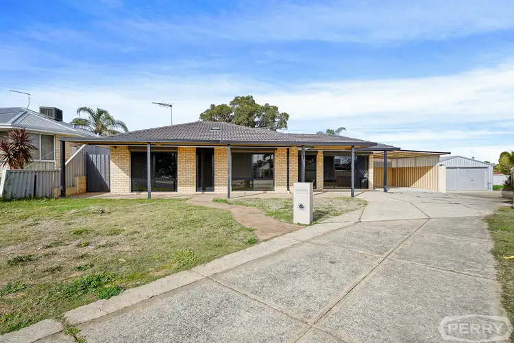 13 Lydia Place, Greenfields WA 6210