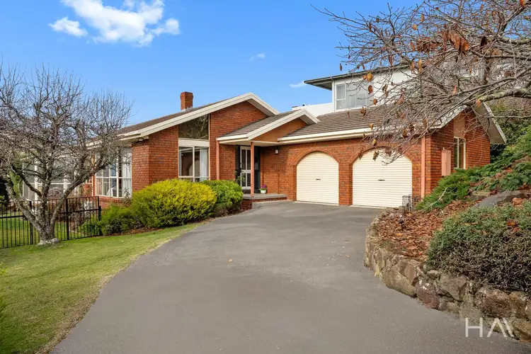 14 Lachlan Parade, Trevallyn TAS 7250