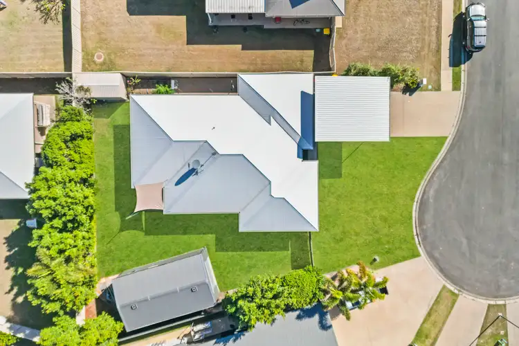 Second view of Homely house listing, 12 Singleton Court, Emerald QLD 4720