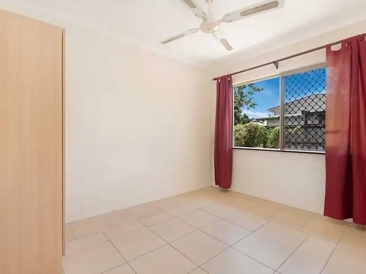 Fifth view of Homely house listing, 2 Denman Close, Manoora QLD 4870
