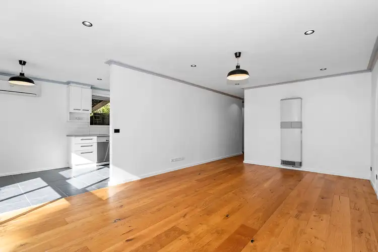 Second view of Homely unit listing, 4/200 Sherbourne Road, Montmorency VIC 3094