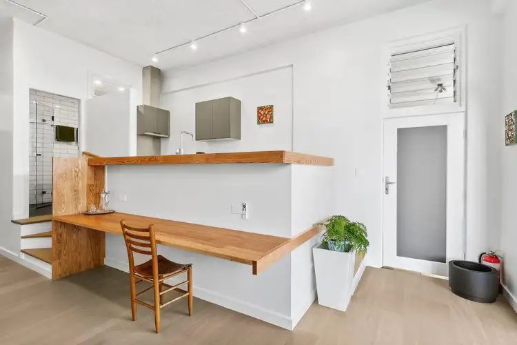 Main view of Homely unit listing, 2b/1 Bilambee Avenue, Bilgola Plateau NSW 2107