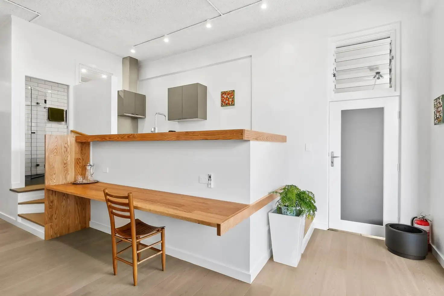 Main view of Homely unit listing, 2b/1 Bilambee Avenue, Bilgola Plateau NSW 2107