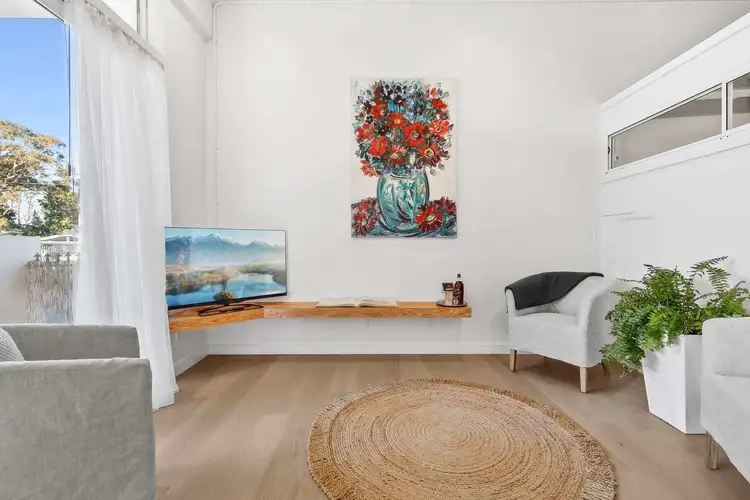 Second view of Homely unit listing, 2b/1 Bilambee Avenue, Bilgola Plateau NSW 2107