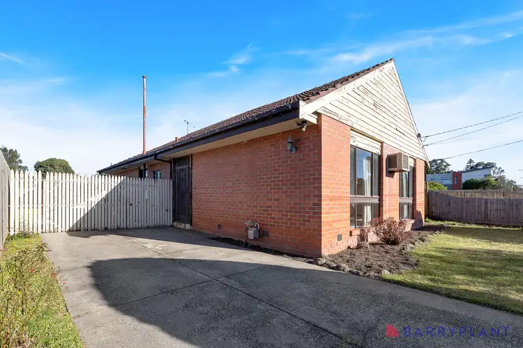 1 Orange Avenue, Reservoir VIC 3073