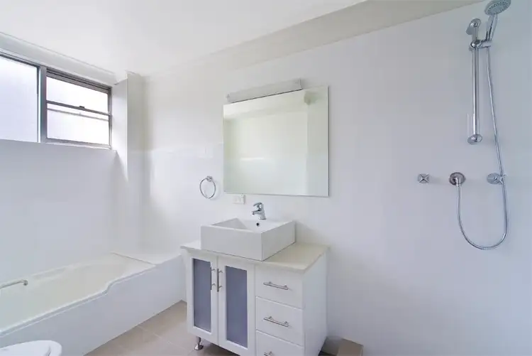 Fourth view of Homely unit listing, 8/20-22 Birkley Road, Manly NSW 2095