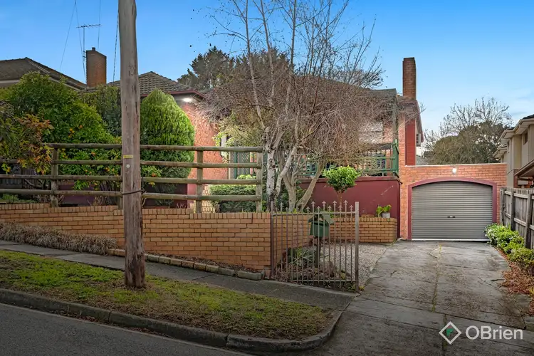 11 Baird Street North, Doncaster VIC 3108