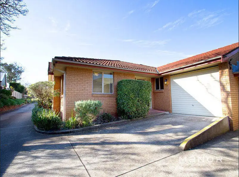 Main view of Homely villa listing, 3/7 Nioka Court, Oatlands NSW 2117