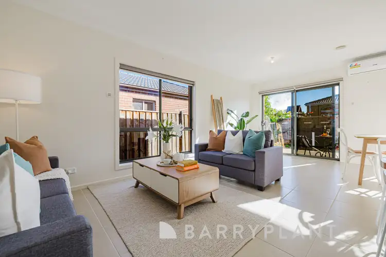 Fifth view of Homely house listing, 28 Leyana Crescent, Brookfield VIC 3338