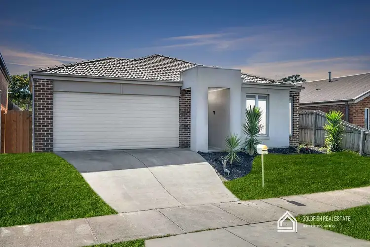 37 Mountain Grey Circuit, Morwell VIC 3840