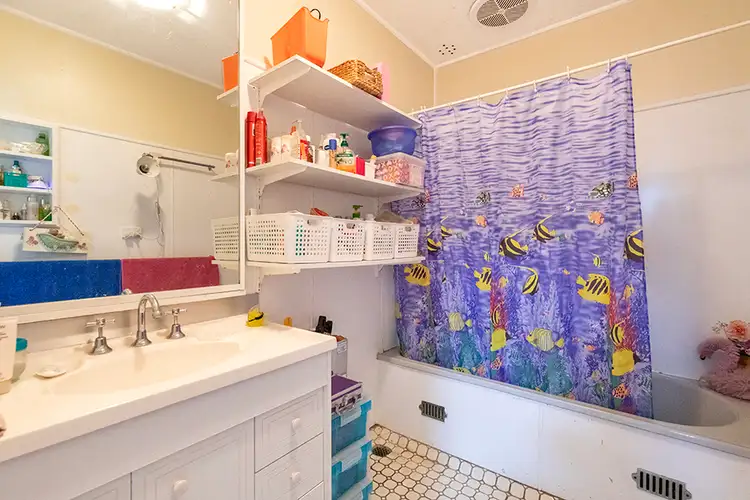 Sixth view of Homely house listing, 28 Erwin Street, Tamworth NSW 2340