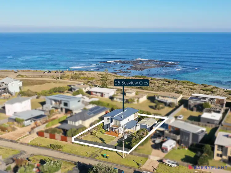25 Seaview Crescent, Surf Beach VIC 3922