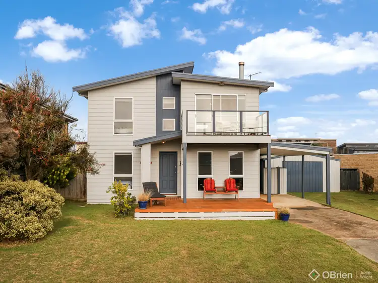 25 Seaview Crescent, Surf Beach VIC 3922