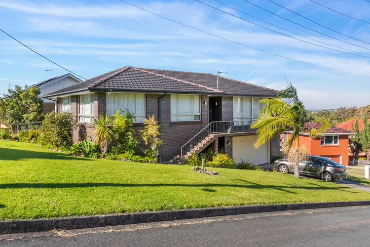 54 The Avenue, Corrimal NSW 2518