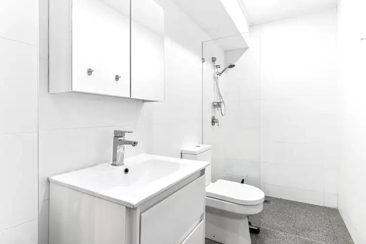 Fourth view of Homely studio listing, 1/303 Darling Street, Balmain NSW 2041