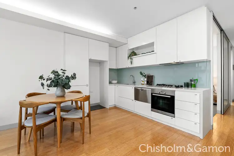 107/96 Ormond Road, Elwood VIC 3184