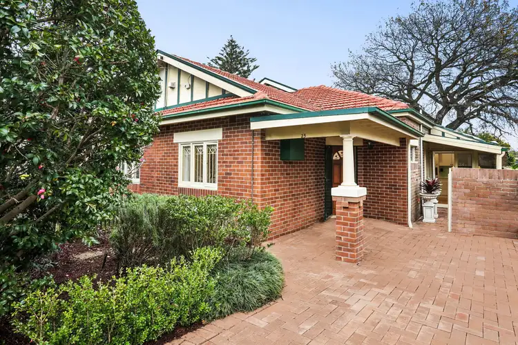 25 Royce Avenue
