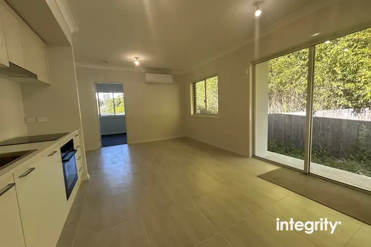 2A Hobart Street, Nowra NSW 2541