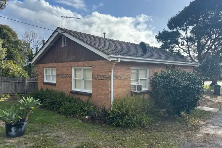 Second view of Homely house listing, 8 McCombe Street, Rosebud VIC 3939