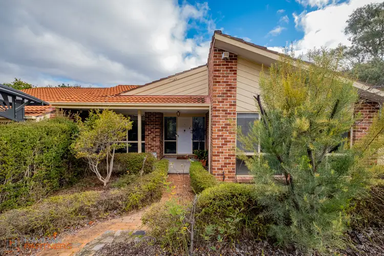 25 Adkinson Close, Isaacs ACT 2607
