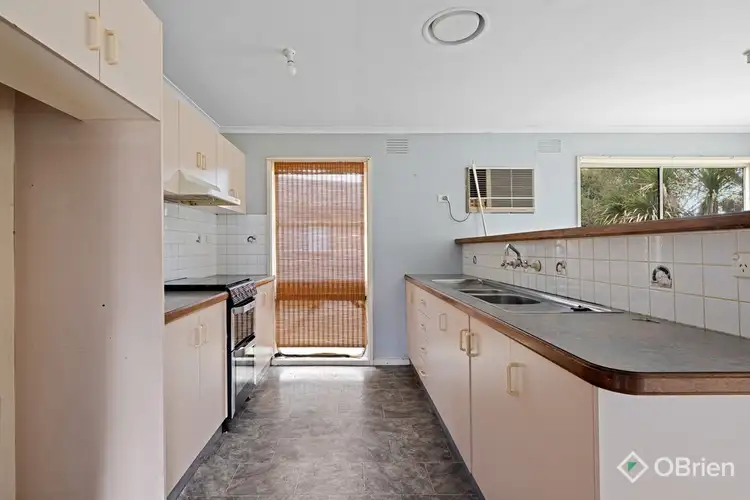 Second view of Homely house listing, 8 Mcintyre Court, West Wodonga VIC 3690