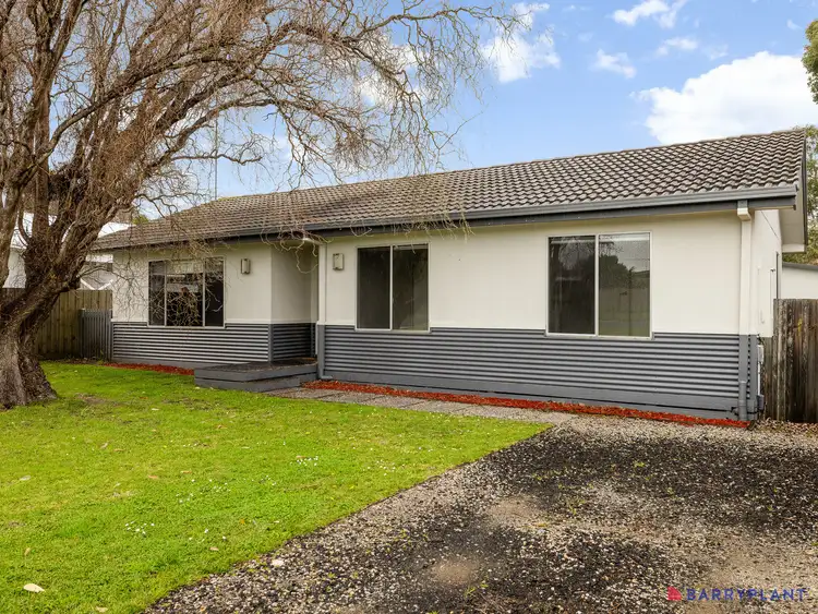101A Merrin Crescent