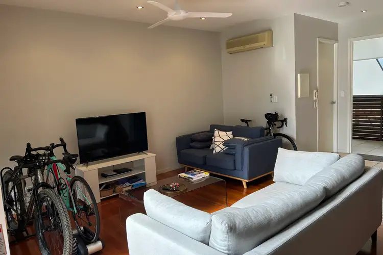 Fourth view of Homely unit listing, 2/9 Little Street, Belgian Gardens QLD 4810