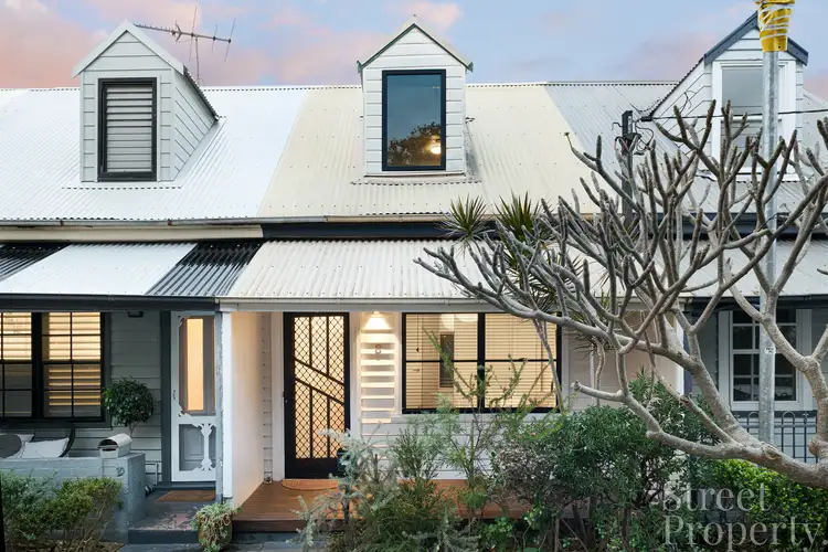 8 Brien Street, The Junction NSW 2291