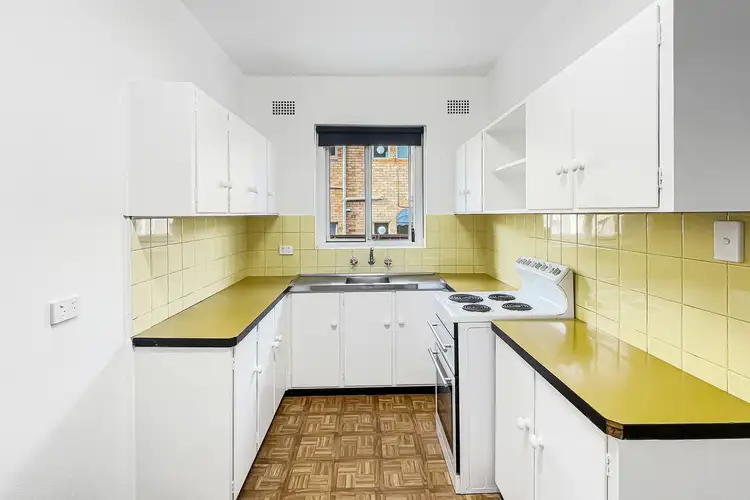 Second view of Homely apartment listing, 5/87 Kingsway, Cronulla NSW 2230