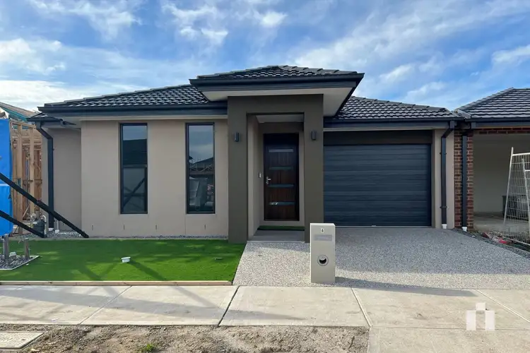 6 Guernsey Street, Donnybrook VIC 3064