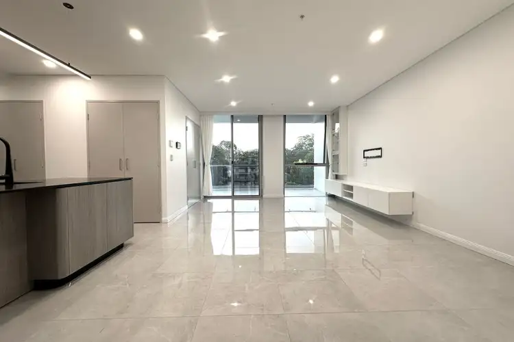 520/2 Cottonwood Crescent, Macquarie Park NSW 2113