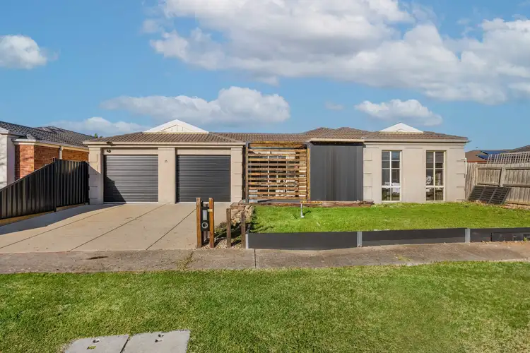 Main view of Homely house listing, 15 Sunrise Drive, Hillside VIC 3037