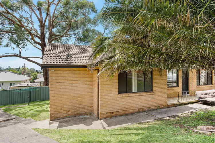 Main view of Homely villa listing, 1/37 Kingsley Drive, Lake Heights NSW 2502