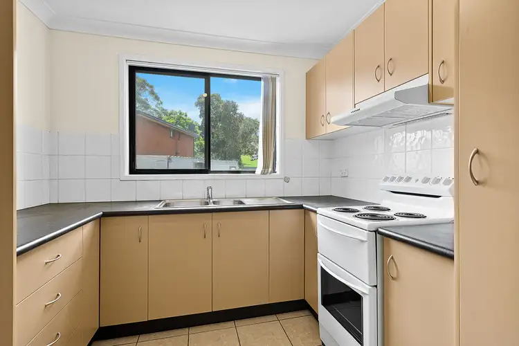 Third view of Homely villa listing, 1/37 Kingsley Drive, Lake Heights NSW 2502