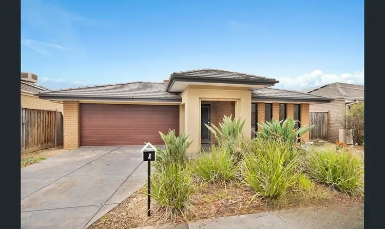 Second view of Homely house listing, 21 Merrystowe Way, Harkness VIC 3337