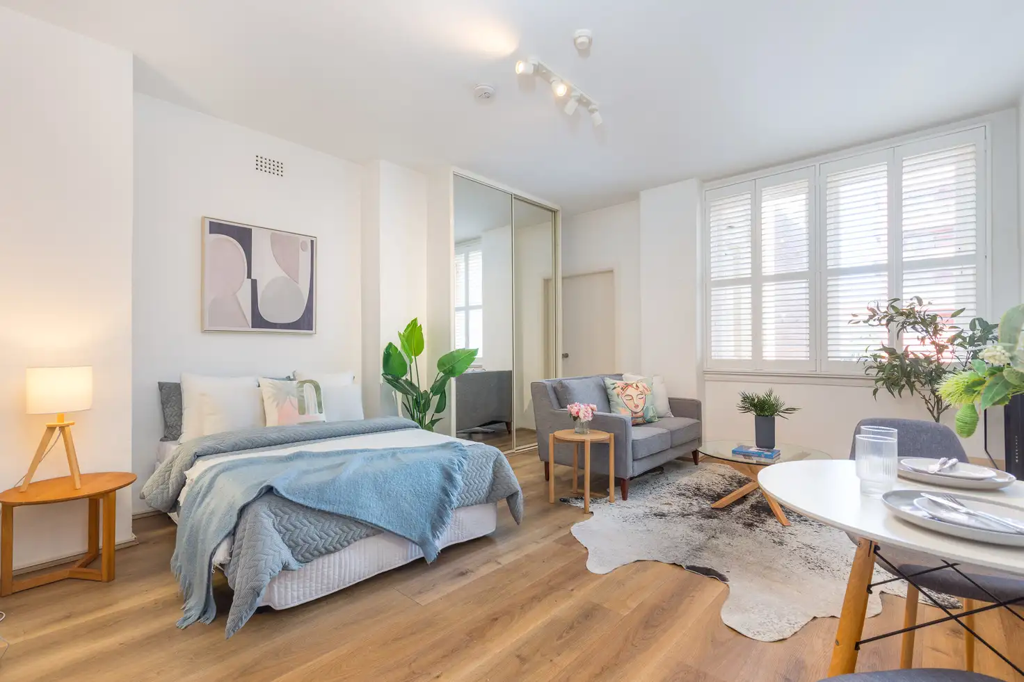 Main view of Homely studio listing, 109/3-5 Greenknowe Avenue, Elizabeth Bay NSW 2011